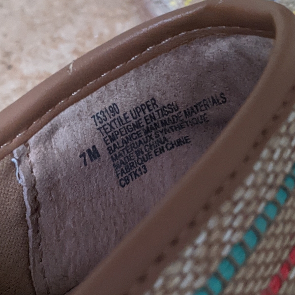 Woven Clogs with Coloured Stripes - Picture 6 of 10